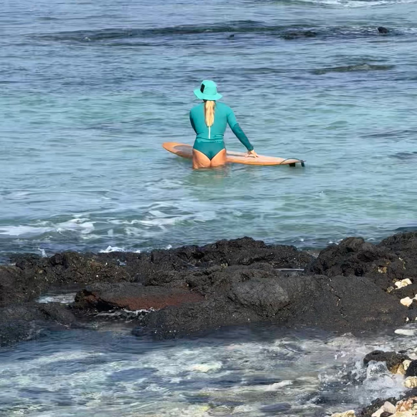 MOB Eco-Surf/Waterproof Hat in Tropical Teal (Med)